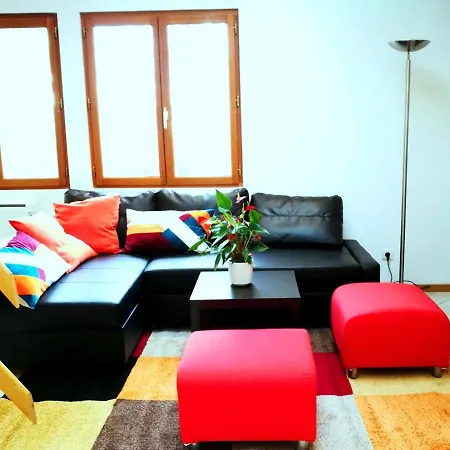 Διαμέρισμα Cozy Close To Cern, Geneva Airport, Un Gex